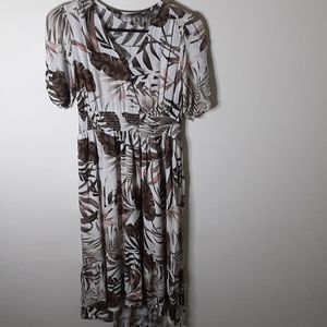Old Navy short sleeve dress with design